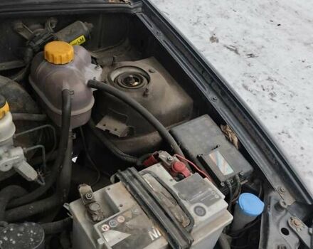 Черный Дэу Ланос, объемом двигателя 1.5 л и пробегом 145 тыс. км за 1200 $, фото 1 на Automoto.ua