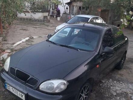 Черный Дэу Ланос, объемом двигателя 1.5 л и пробегом 180 тыс. км за 2250 $, фото 1 на Automoto.ua