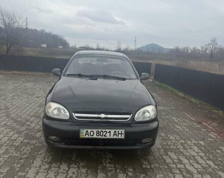 Черный Дэу Ланос, объемом двигателя 1.5 л и пробегом 300 тыс. км за 2200 $, фото 1 на Automoto.ua