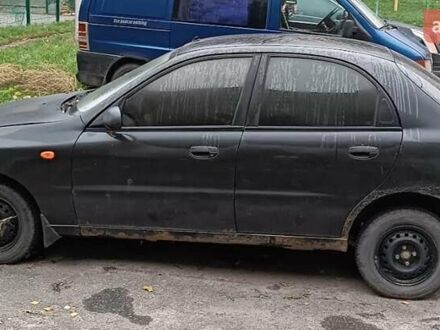 Деу Ланос 2008 у Белой Церкве на Automoto.ua Чорний Деу Ланос, об'ємом двигуна 1.5 л та пробігом 220 тис. км за 800 $, фото 1 на Automoto.ua