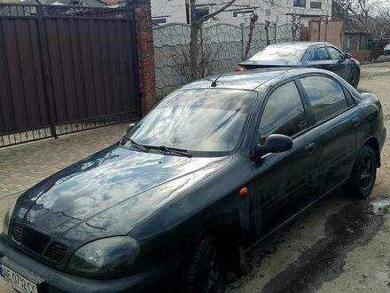 Дэу Ланос 2008 в Днепре (Днепропетровске) на Automoto.ua Черный Дэу Ланос, объемом двигателя 1.4 л и пробегом 300 тыс. км за 1999 $, фото 1 на Automoto.ua