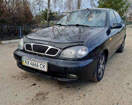 Черный Дэу Ланос, объемом двигателя 1.5 л и пробегом 200 тыс. км за 1500 $, фото 1 на Automoto.ua