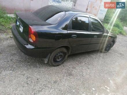 Черный Дэу Ланос, объемом двигателя 1.5 л и пробегом 300 тыс. км за 3200 $, фото 1 на Automoto.ua