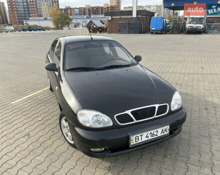 Черный Дэу Ланос, объемом двигателя 1.6 л и пробегом 181 тыс. км за 2900 $, фото 1 на Automoto.ua