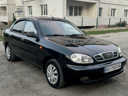 Черный Дэу Ланос, объемом двигателя 1.5 л и пробегом 229 тыс. км за 2650 $, фото 1 на Automoto.ua