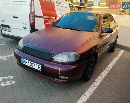 Фиолетовый Дэу Ланос, объемом двигателя 1.5 л и пробегом 280 тыс. км за 2000 $, фото 2 на Automoto.ua