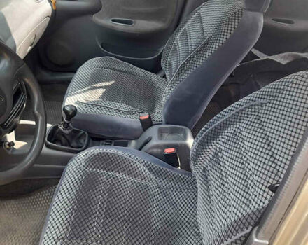 Коричневий Деу Ланос, об'ємом двигуна 1.5 л та пробігом 251 тис. км за 2500 $, фото 2 на Automoto.ua