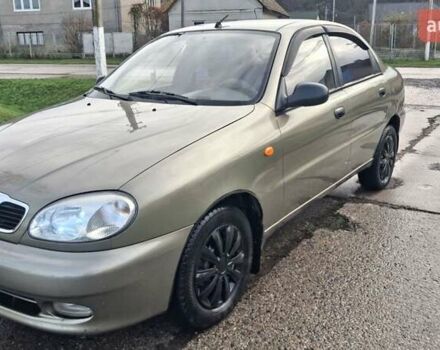 Коричневый Дэу Ланос, объемом двигателя 1.4 л и пробегом 150 тыс. км за 1750 $, фото 1 на Automoto.ua