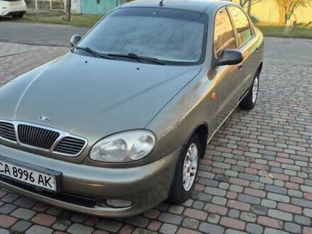 Коричневый Дэу Ланос, объемом двигателя 0 л и пробегом 150 тыс. км за 2500 $, фото 1 на Automoto.ua