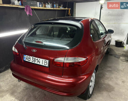 Красный Дэу Ланос, объемом двигателя 1.6 л и пробегом 200 тыс. км за 2000 $, фото 4 на Automoto.ua