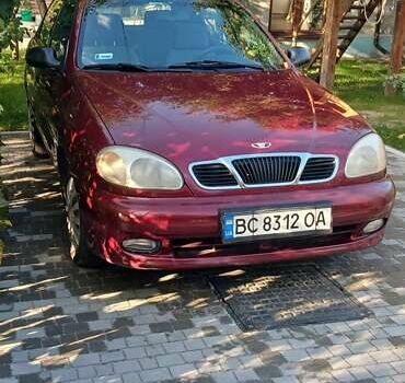 Красный Дэу Ланос, объемом двигателя 1.5 л и пробегом 263 тыс. км за 1900 $, фото 1 на Automoto.ua