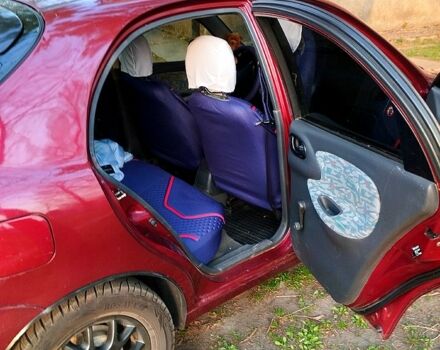 Червоний Деу Ланос, об'ємом двигуна 1.5 л та пробігом 218 тис. км за 2200 $, фото 4 на Automoto.ua