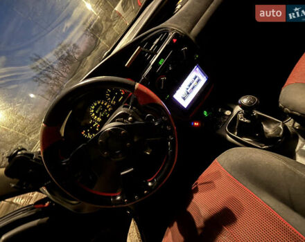 Червоний Деу Ланос, об'ємом двигуна 1.5 л та пробігом 251 тис. км за 2000 $, фото 6 на Automoto.ua