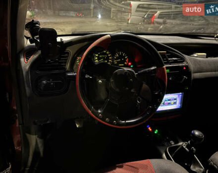 Червоний Деу Ланос, об'ємом двигуна 1.5 л та пробігом 251 тис. км за 2000 $, фото 7 на Automoto.ua