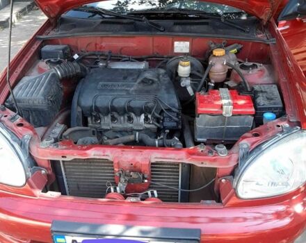 Красный Дэу Ланос, объемом двигателя 0.14 л и пробегом 94 тыс. км за 3200 $, фото 2 на Automoto.ua