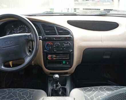 Дэу Ланос 2003 в Хмельницком на Automoto.ua Красный Дэу Ланос, объемом двигателя 2 л и пробегом 250 тыс. км за 1999 $, фото 11 на Automoto.ua