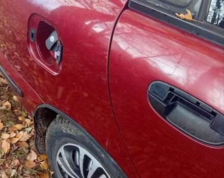 Красный Дэу Ланос, объемом двигателя 1.5 л и пробегом 174 тыс. км за 1700 $, фото 4 на Automoto.ua