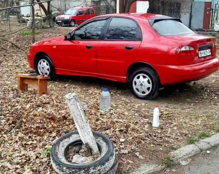 Червоний Деу Ланос, об'ємом двигуна 1.5 л та пробігом 193 тис. км за 2000 $, фото 1 на Automoto.ua