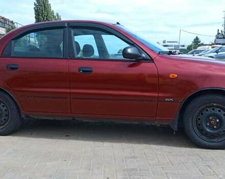 Дэу Ланос 2003 в Хмельницком на Automoto.ua Красный Дэу Ланос, объемом двигателя 2 л и пробегом 250 тыс. км за 1999 $, фото 1 на Automoto.ua