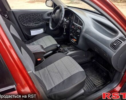 Красный Дэу Ланос, объемом двигателя 1.5 л и пробегом 181 тыс. км за 2900 $, фото 9 на Automoto.ua