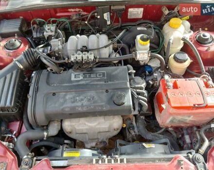 Червоний Деу Ланос, об'ємом двигуна 1.6 л та пробігом 240 тис. км за 2999 $, фото 22 на Automoto.ua