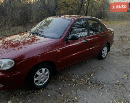 Красный Дэу Ланос, объемом двигателя 1.6 л и пробегом 150 тыс. км за 2500 $, фото 1 на Automoto.ua