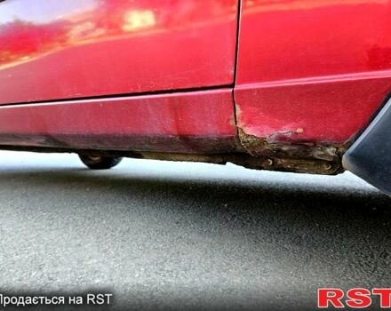 Красный Дэу Ланос, объемом двигателя 1.5 л и пробегом 165 тыс. км за 2100 $, фото 5 на Automoto.ua