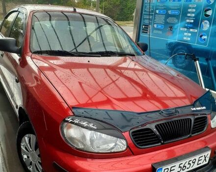 Красный Дэу Ланос, объемом двигателя 1.5 л и пробегом 220 тыс. км за 2200 $, фото 2 на Automoto.ua