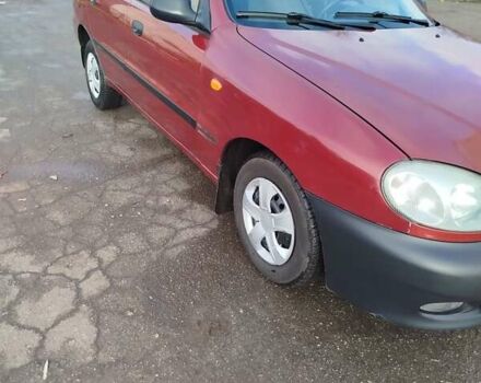Красный Дэу Ланос, объемом двигателя 1.5 л и пробегом 216 тыс. км за 2500 $, фото 4 на Automoto.ua