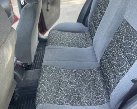 Красный Дэу Ланос, объемом двигателя 1.6 л и пробегом 161 тыс. км за 3300 $, фото 14 на Automoto.ua