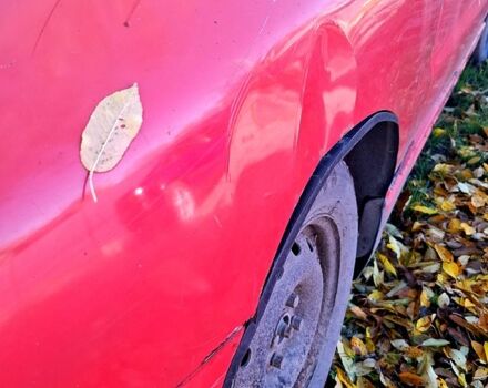 Деу Ланос 2006 у Смеле на Automoto.ua Червоний Деу Ланос, об'ємом двигуна 1.5 л та пробігом 316 тис. км за 1000 $, фото 3 на Automoto.ua