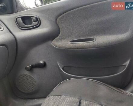 Красный Дэу Ланос, объемом двигателя 1.5 л и пробегом 309 тыс. км за 2000 $, фото 8 на Automoto.ua