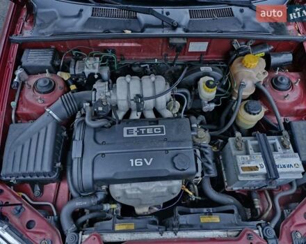 Красный Дэу Ланос, объемом двигателя 1.6 л и пробегом 163 тыс. км за 2650 $, фото 6 на Automoto.ua