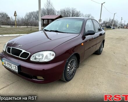 Красный Дэу Ланос, объемом двигателя 1.5 л и пробегом 220 тыс. км за 2350 $, фото 1 на Automoto.ua