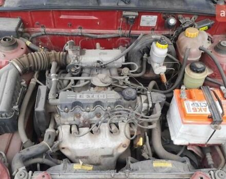 Червоний Деу Ланос, об'ємом двигуна 1.5 л та пробігом 151 тис. км за 1350 $, фото 7 на Automoto.ua