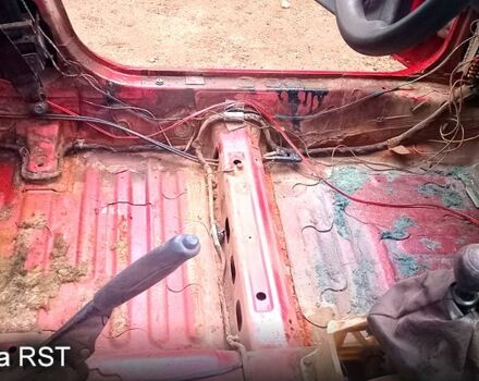 Червоний Деу Ланос, об'ємом двигуна 1.5 л та пробігом 0 тис. км за 1000 $, фото 9 на Automoto.ua