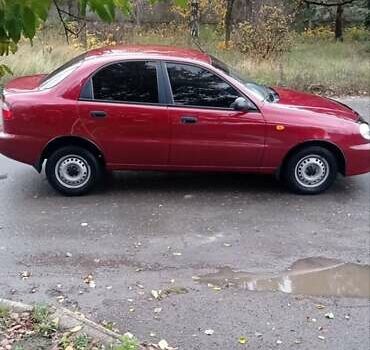 Деу Ланос 2006 у Славянске на Automoto.ua Червоний Деу Ланос, об'ємом двигуна 1.5 л та пробігом 71 тис. км за 3500 $, фото 9 на Automoto.ua