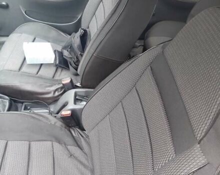 Красный Дэу Ланос, объемом двигателя 1.5 л и пробегом 309 тыс. км за 2000 $, фото 6 на Automoto.ua