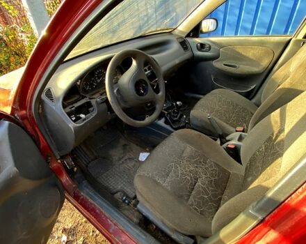 Червоний Деу Ланос, об'ємом двигуна 1.5 л та пробігом 126 тис. км за 1000 $, фото 4 на Automoto.ua