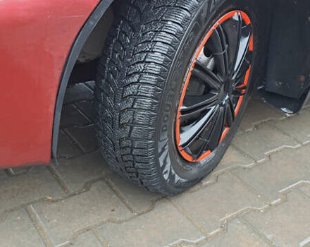 Красный Дэу Ланос, объемом двигателя 1.5 л и пробегом 153 тыс. км за 2000 $, фото 4 на Automoto.ua