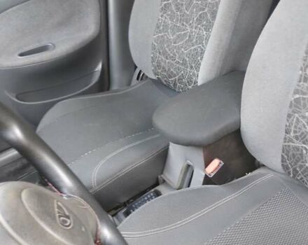 Красный Дэу Ланос, объемом двигателя 1.5 л и пробегом 322 тыс. км за 2200 $, фото 3 на Automoto.ua