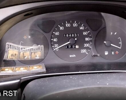 Красный Дэу Ланос, объемом двигателя 1.5 л и пробегом 185 тыс. км за 1400 $, фото 3 на Automoto.ua