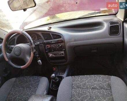 Червоний Деу Ланос, об'ємом двигуна 1.5 л та пробігом 102 тис. км за 2350 $, фото 2 на Automoto.ua