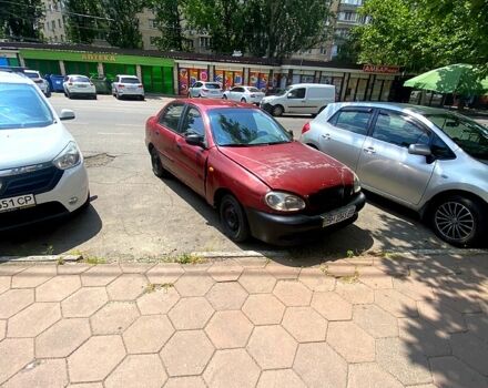 Красный Дэу Ланос, объемом двигателя 1.5 л и пробегом 0 тыс. км за 1000 $, фото 1 на Automoto.ua