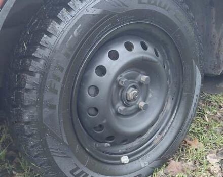 Красный Дэу Ланос, объемом двигателя 1.5 л и пробегом 230 тыс. км за 2600 $, фото 5 на Automoto.ua