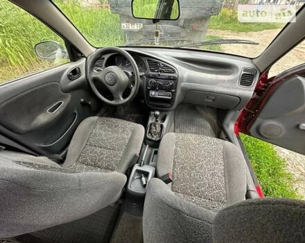 Красный Дэу Ланос, объемом двигателя 1.5 л и пробегом 150 тыс. км за 1250 $, фото 5 на Automoto.ua