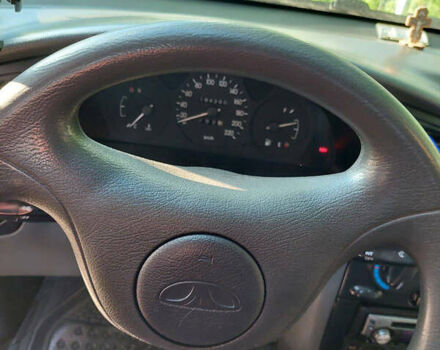 Червоний Деу Ланос, об'ємом двигуна 1.3 л та пробігом 180 тис. км за 2800 $, фото 7 на Automoto.ua