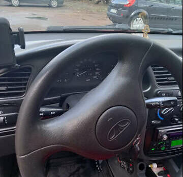 Червоний Деу Ланос, об'ємом двигуна 1.3 л та пробігом 180 тис. км за 2800 $, фото 14 на Automoto.ua