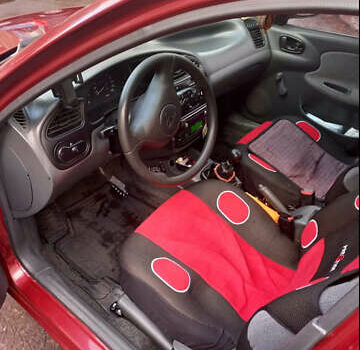 Червоний Деу Ланос, об'ємом двигуна 1.3 л та пробігом 180 тис. км за 2800 $, фото 13 на Automoto.ua