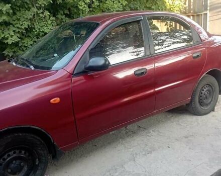 Красный Дэу Ланос, объемом двигателя 1.5 л и пробегом 260 тыс. км за 2637 $, фото 3 на Automoto.ua